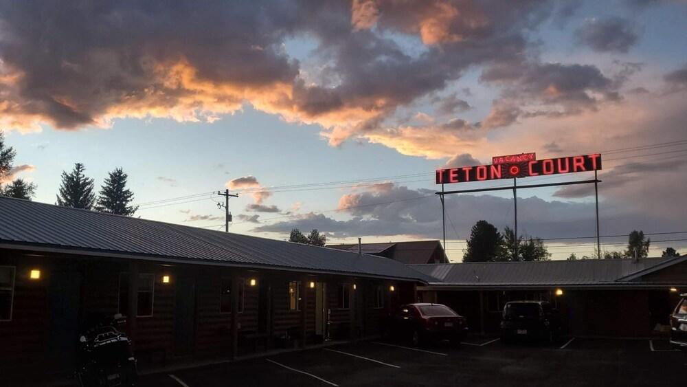 Teton Court Motel photo 19
