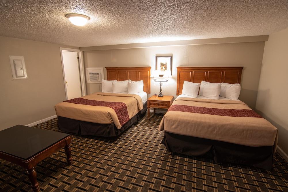 The Crow Peak Lodge photo 18