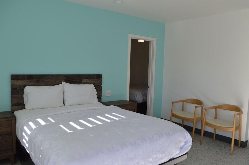 Calafia Inn photo 33