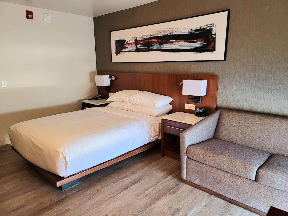 Delta Hotels Denver Thornton photo 9
