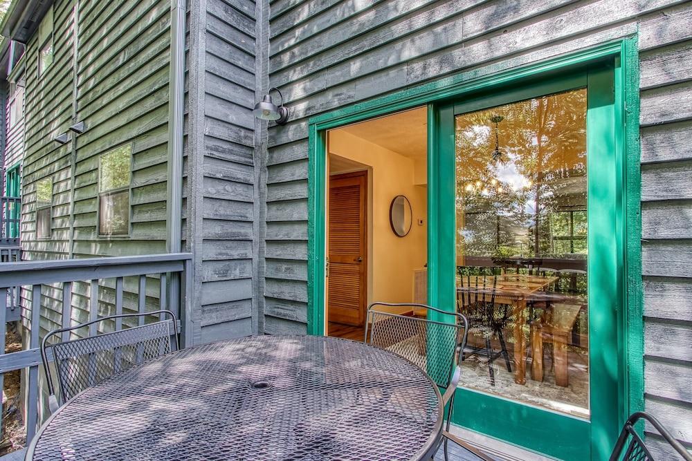 Pinecrest Townhomes-1K2Q- Renovated photo 4