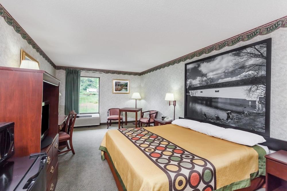 Super 8 by Wyndham Erwin photo 17