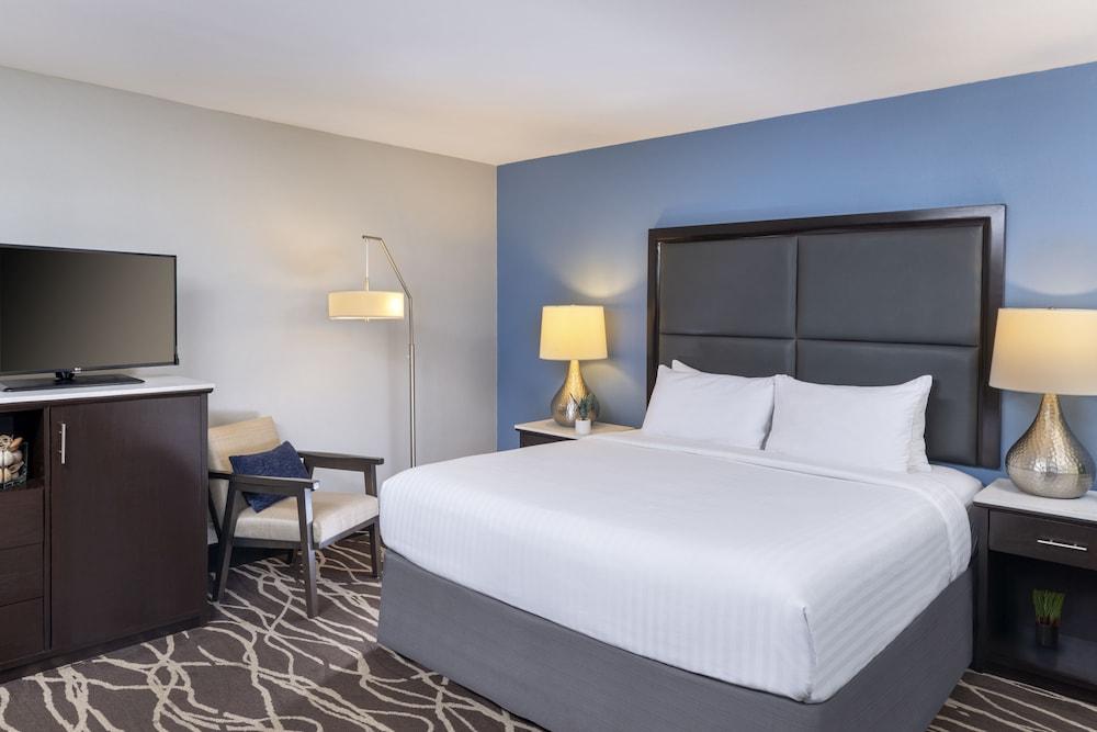The Pierpont Inn photo 4