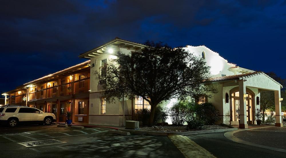San Mateo Inn photo 39