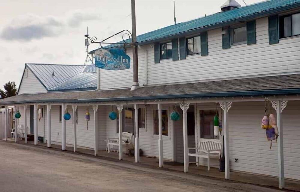 Driftwood Inn and Seaside Lodges photo 55
