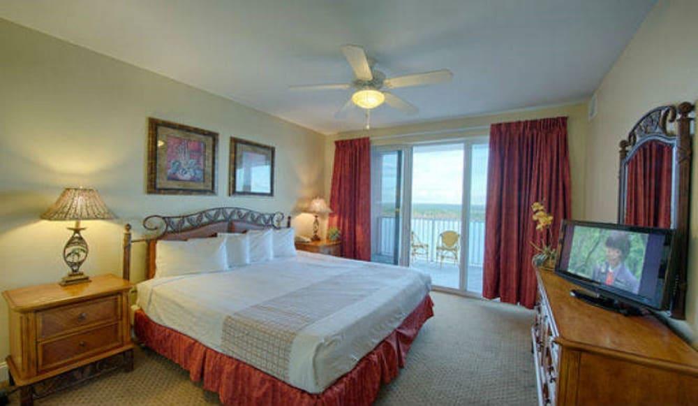 Blue Heron Beach Resort photo 21
