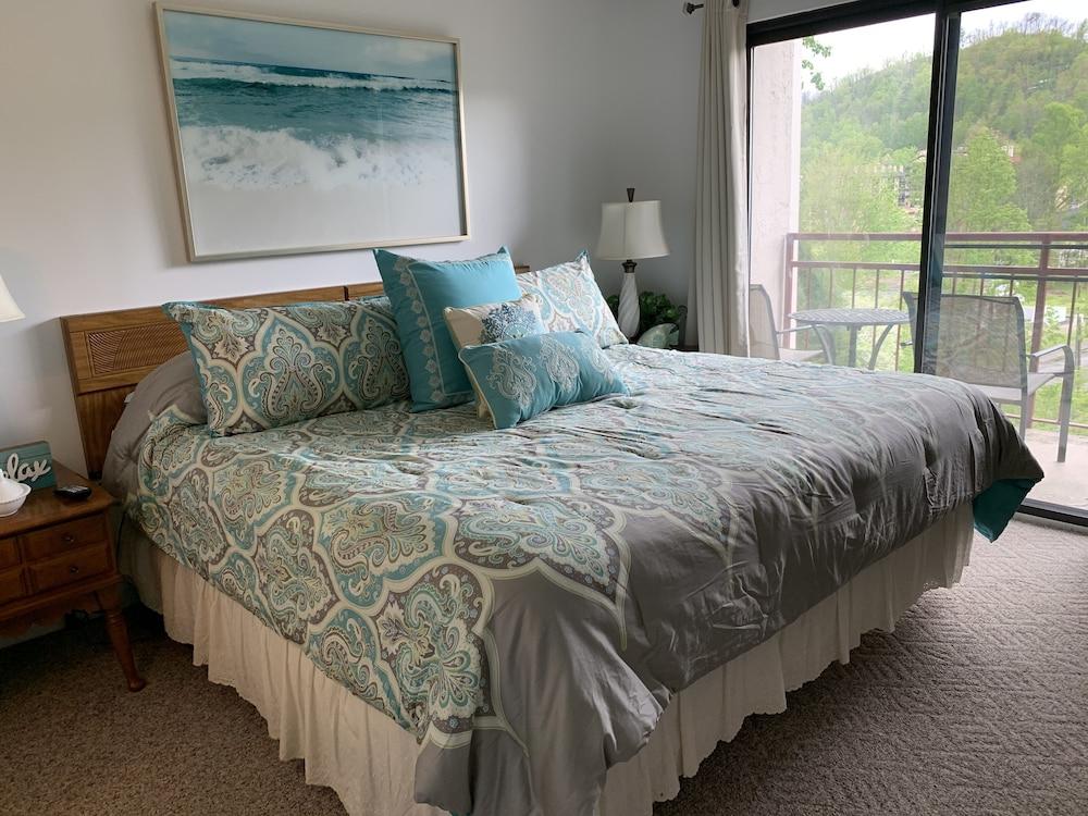 Laurel Inn Condominium photo 6