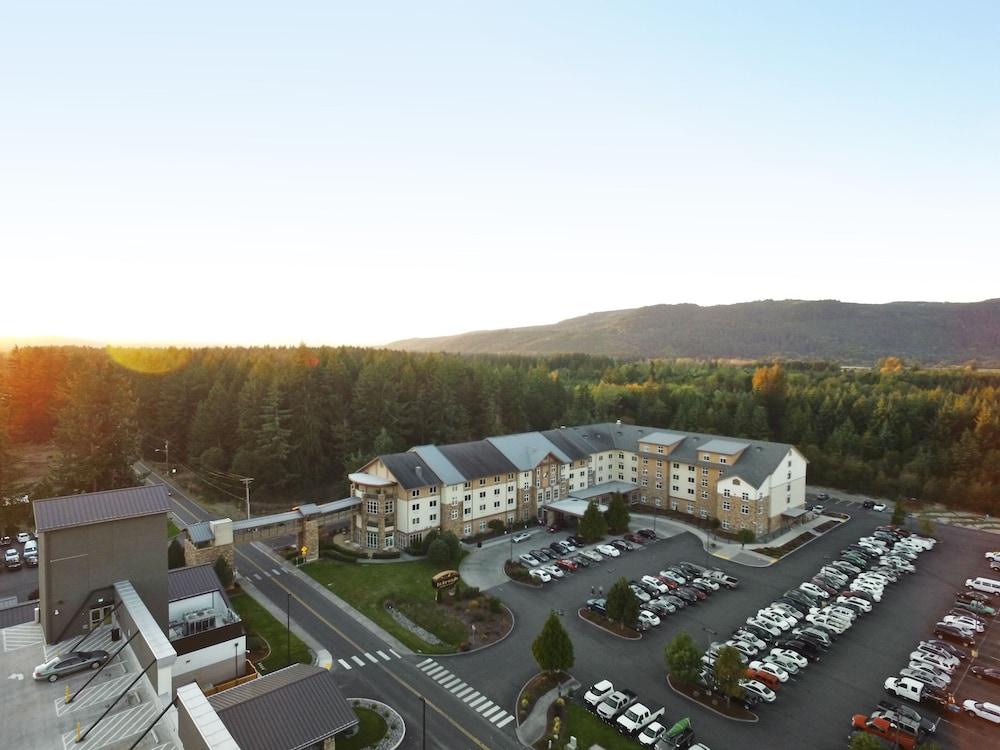 Lucky Eagle Casino & Hotel photo 40