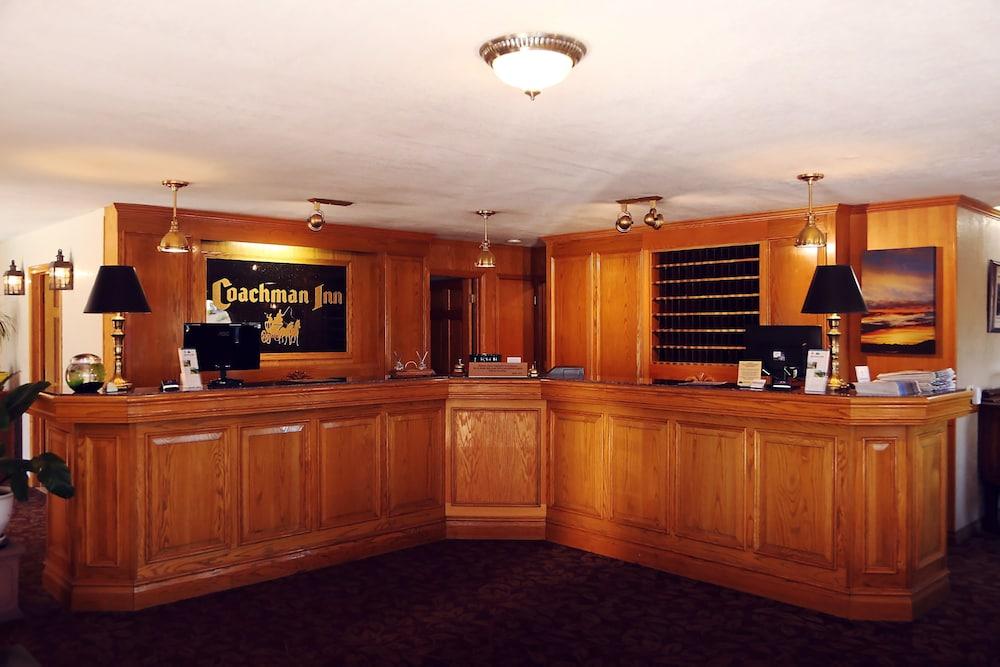 Coachman Inn & Suites photo 5