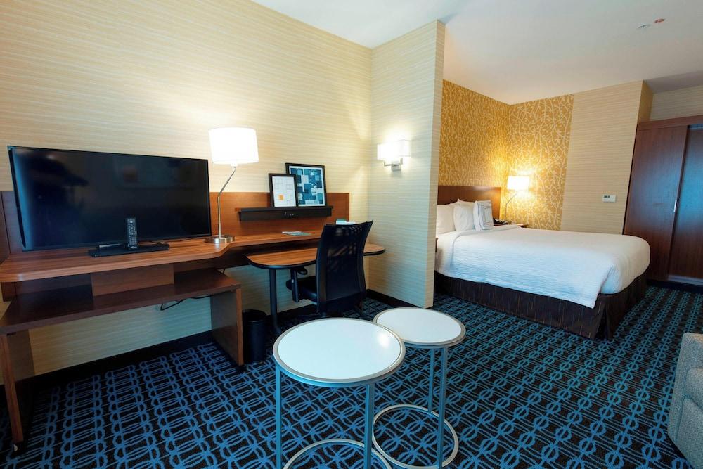 Fairfield Inn & Suites by Marriott Atlanta Woodstock photo 4