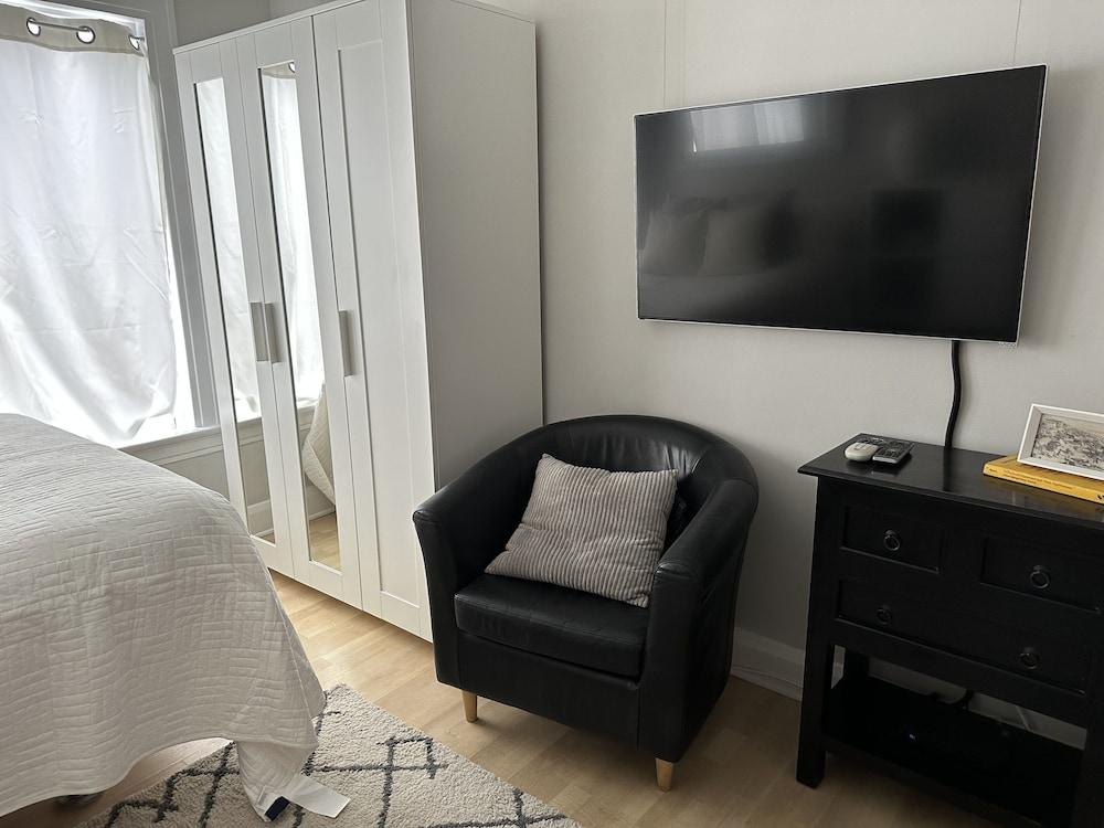 The Vurpillat Beachfront Hotel photo 46