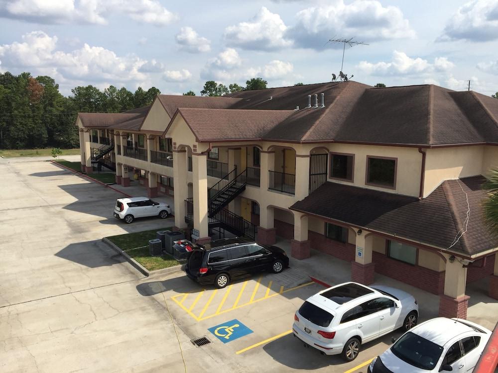 Belleza Inn & Suites Humble - FM 1960 photo 1