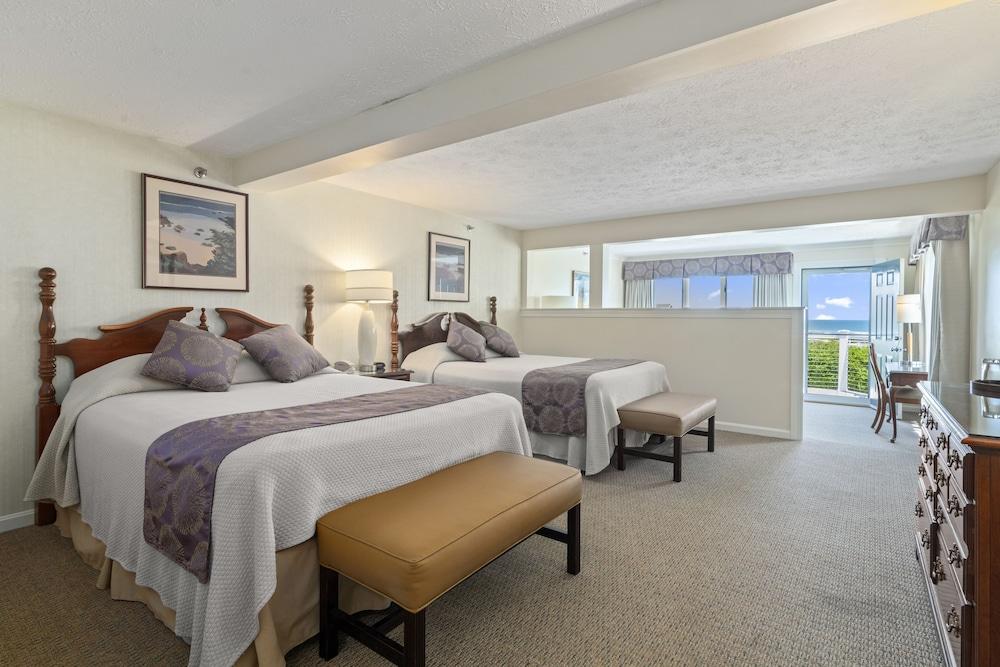 The Sparhawk Oceanfront Resort photo 10