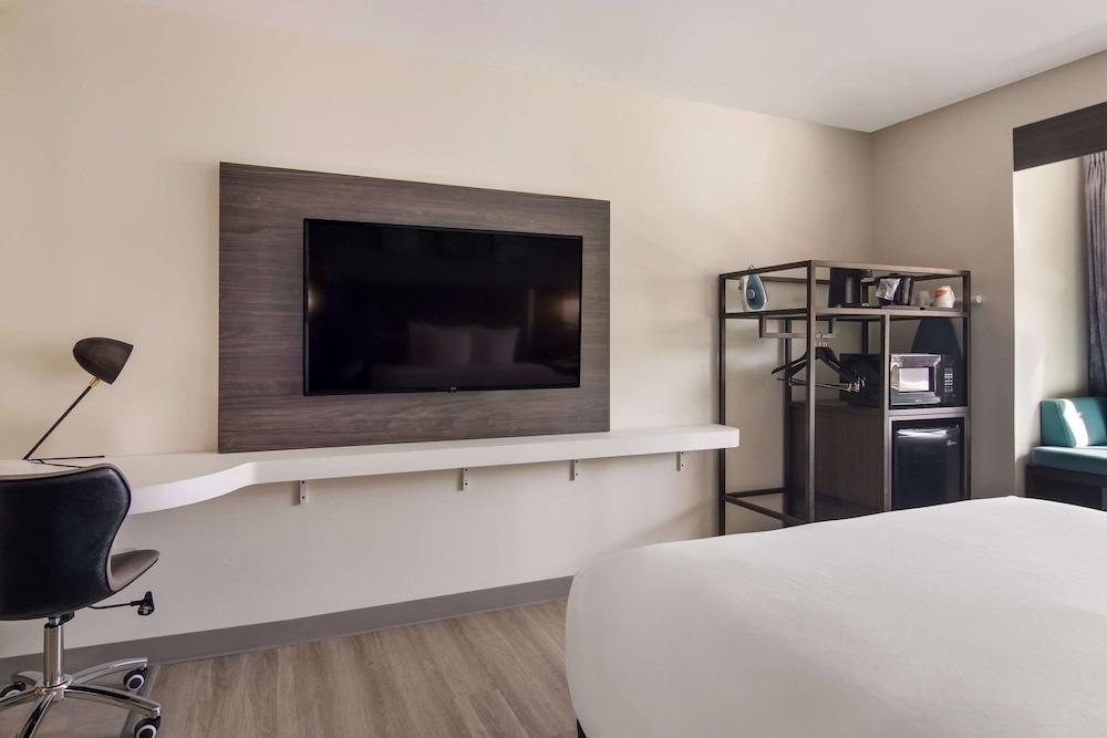 Spark by Hilton Clarion photo 14