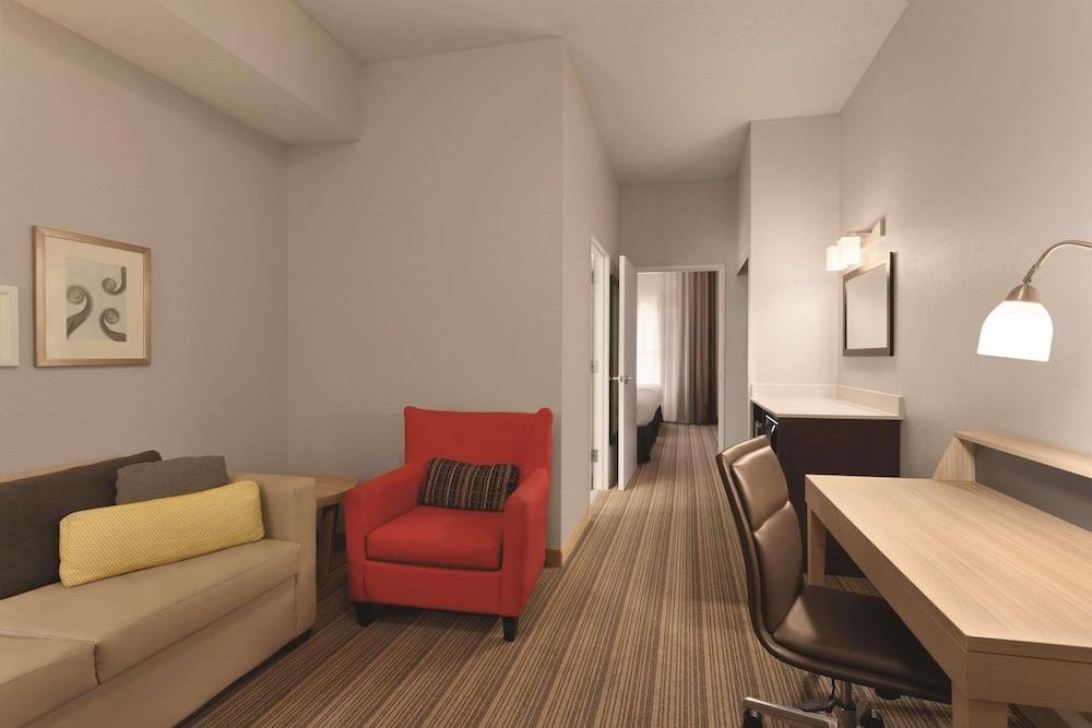 Country Inn & Suites by Radisson, St. Charles Historic District photo 16
