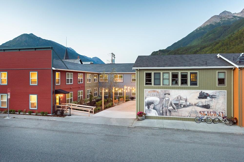 Holland America Skagway Inn photo 9