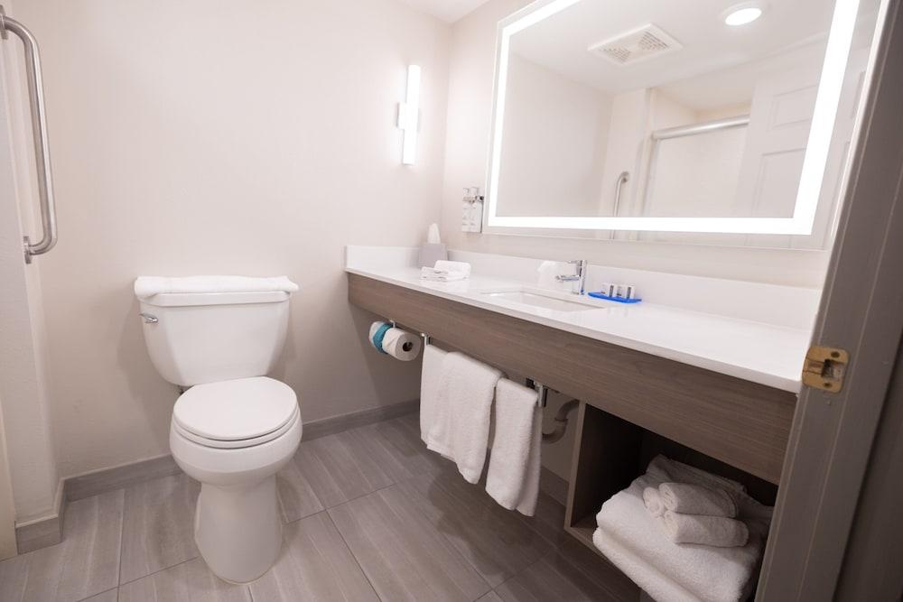 Holiday Inn Express Hotel & Suites Frackville by IHG photo 46