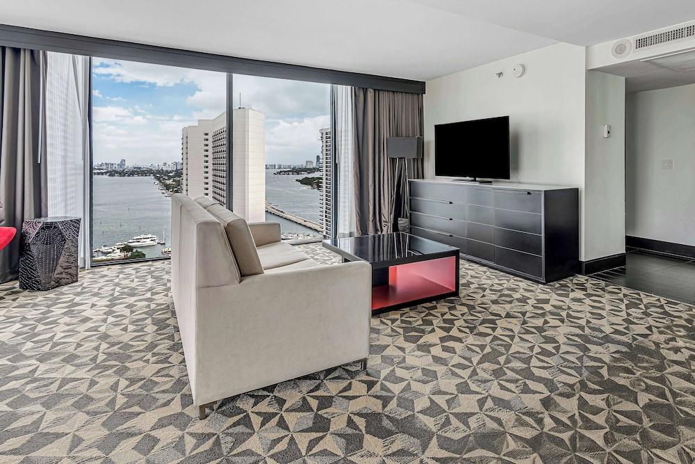 Hilton Miami Downtown photo 56