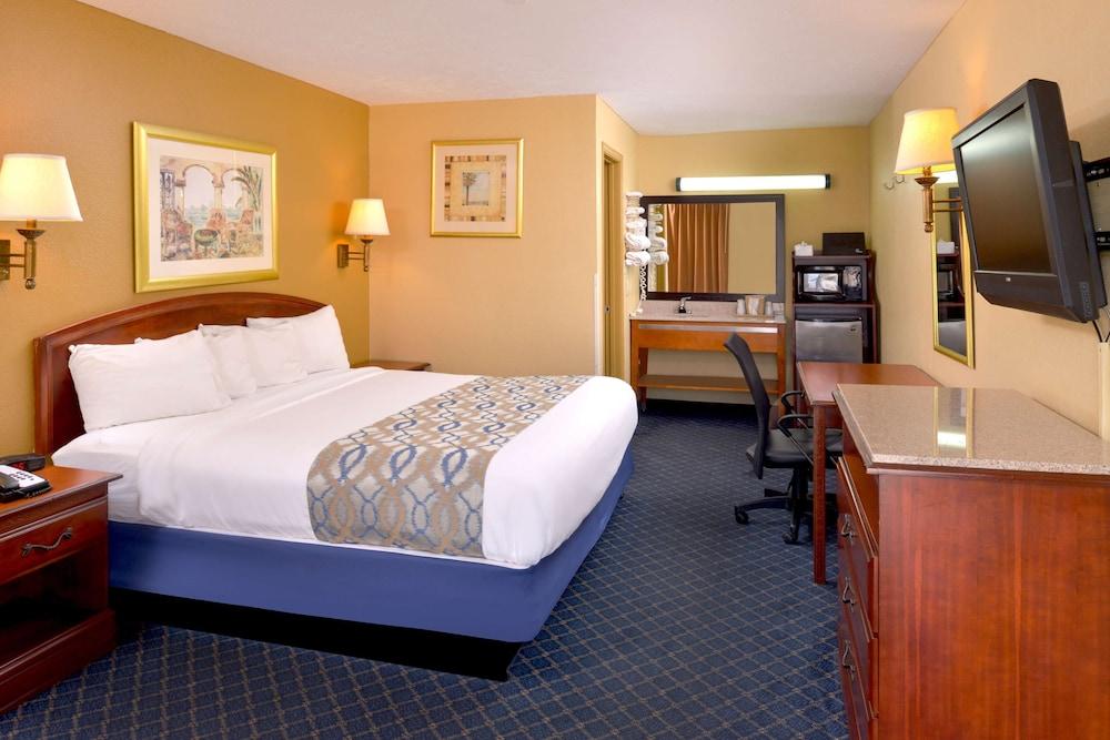 Americas Best Value Inn Monroeville photo 7