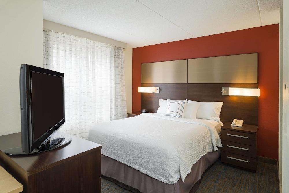 Residence Inn by Marriott Boston Framingham photo 2