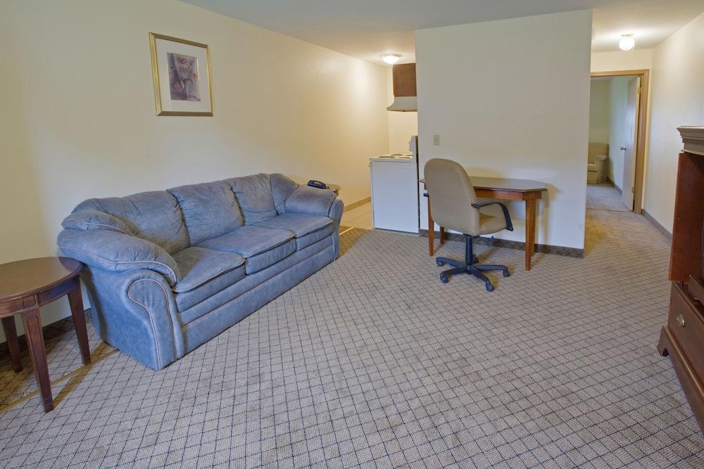 Regal Inn photo 7
