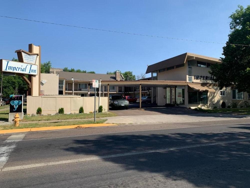 Imperial Inn photo 7