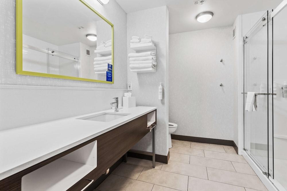 Hampton Inn & Suites Colorado Springs/Air Force Academy photo 63