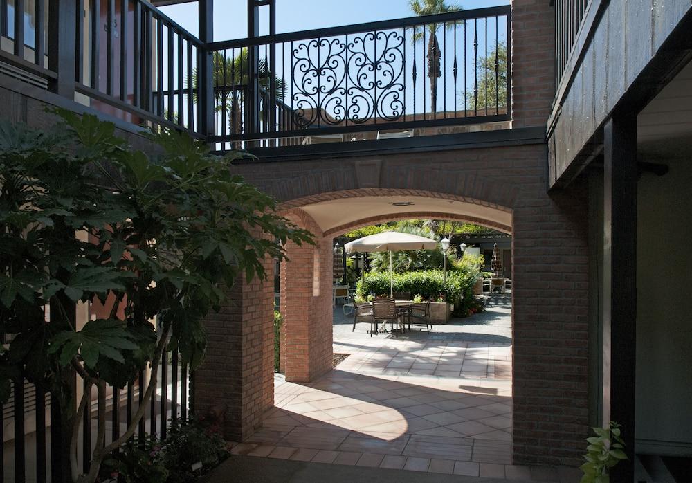 Roman Spa Hot Springs Resort photo 15