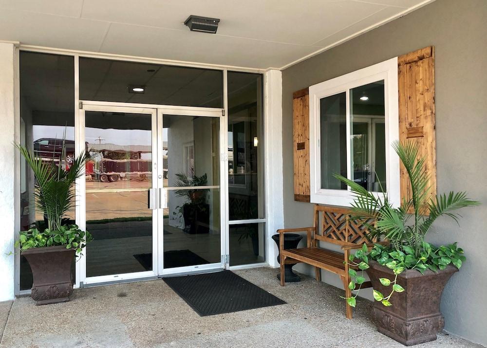 Americas Best Value Inn Brinkley photo 18