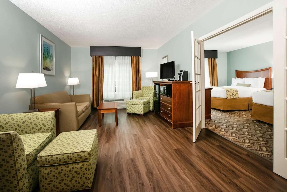 Baymont Inn & Suites by Wyndham Braselton photo 6