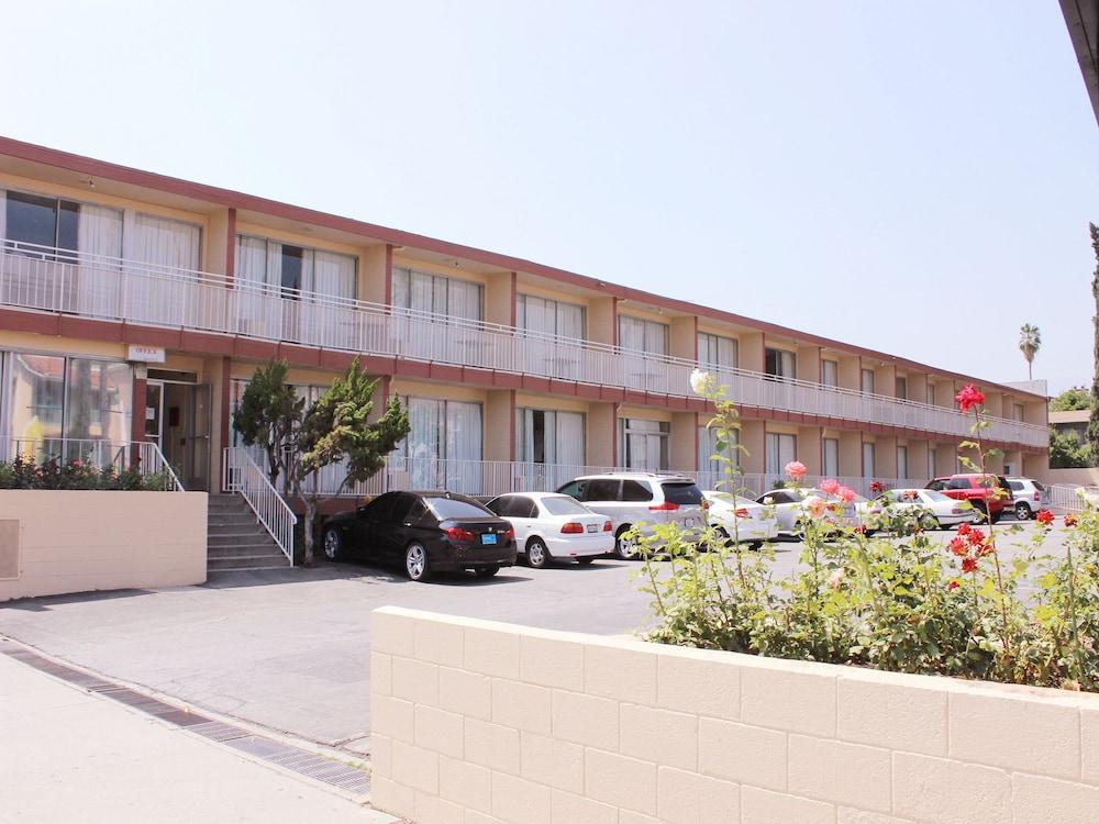 Pasadena Rose Inn photo 13