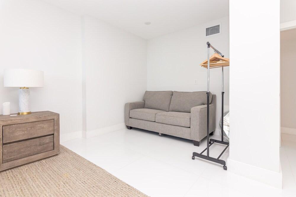 Ocean View Luxury Condo photo 70