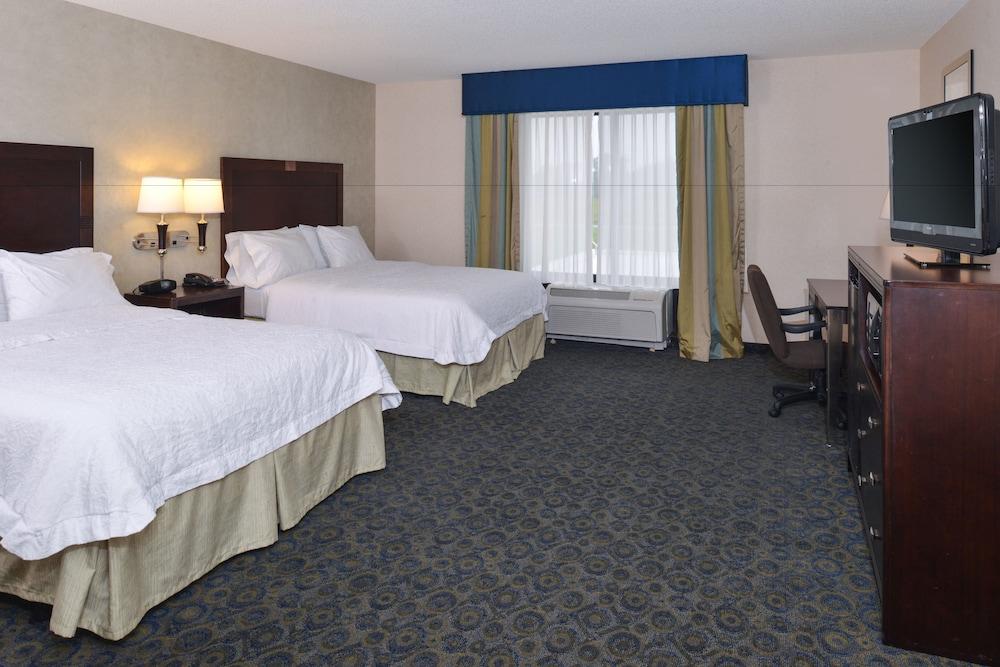 Hampton Inn Milford photo 47