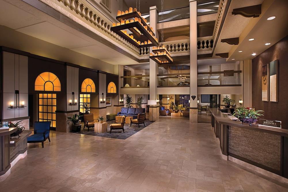 Hilton Phoenix Tapatio Cliffs Resort photo 5