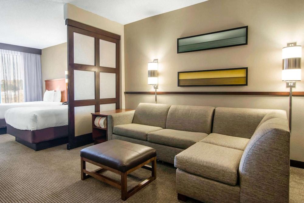 AmericInn by Wyndham Stonecrest near Atlanta photo 9