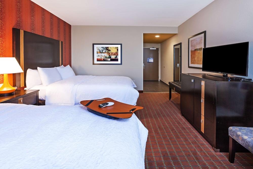 Hampton Inn Marion photo 10