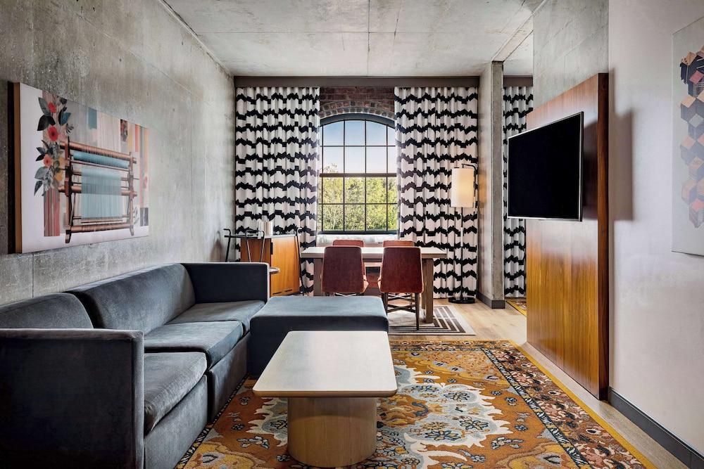 The Loom Hotel, Tapestry Collection by Hilton photo 88