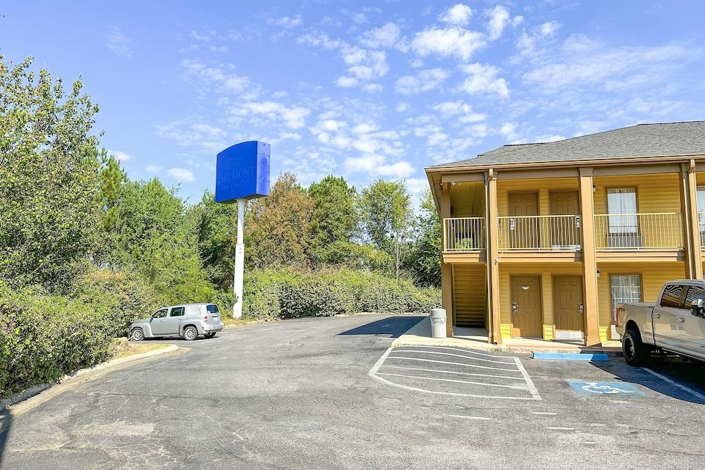 Bonita Lakes Inn by Capital O Meridian I20 photo 64