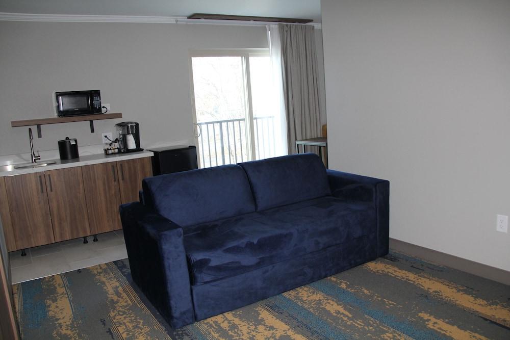 La Quinta Inn & Suites by Wyndham Yakima Downtown photo 35