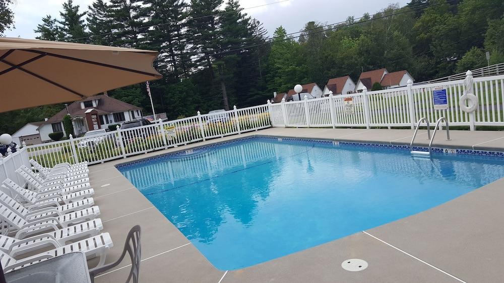 Riverbank Motel and Cabins photo 16