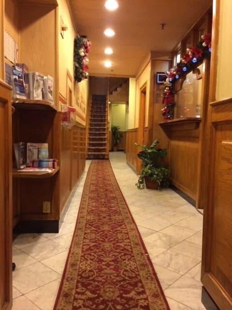 St Marks Hotel photo 36
