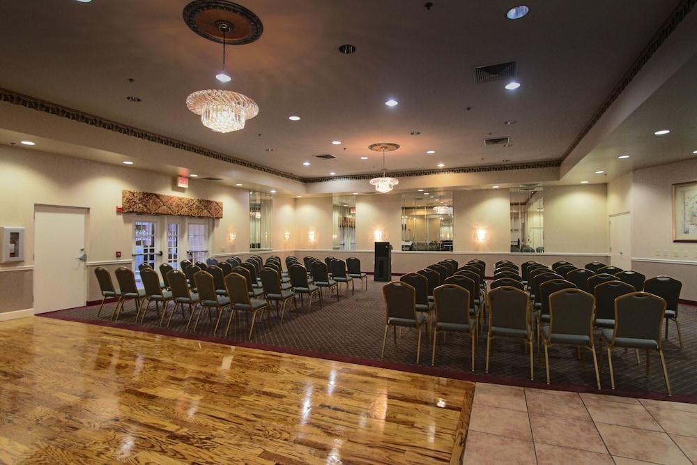 Quality Inn Conference Center at Citrus Hills photo 47