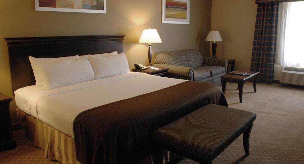 The Plaza Hotel & Suites Winona photo 9