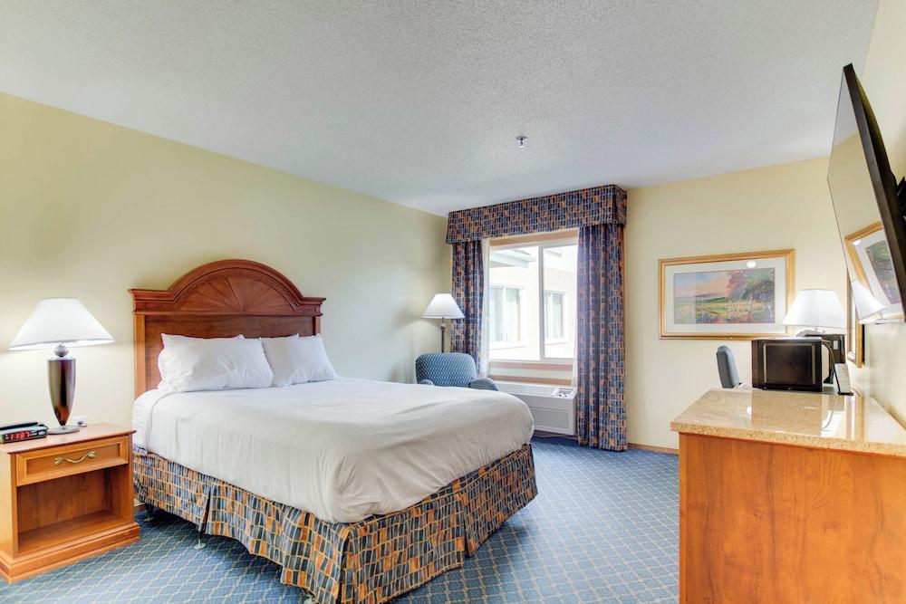 The Hotel Bemidji photo 6