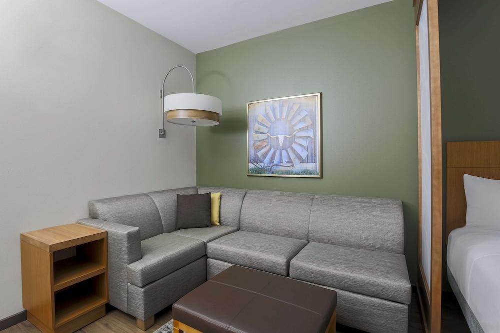 Hyatt Place Waco photo 2