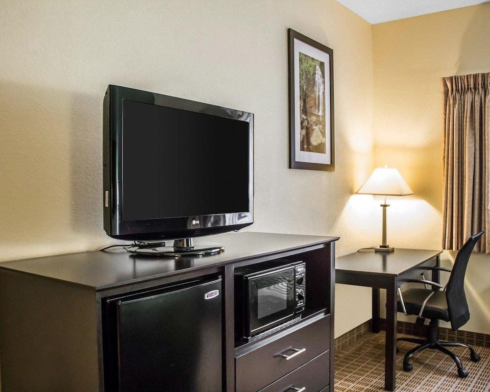 Quality Inn photo 4