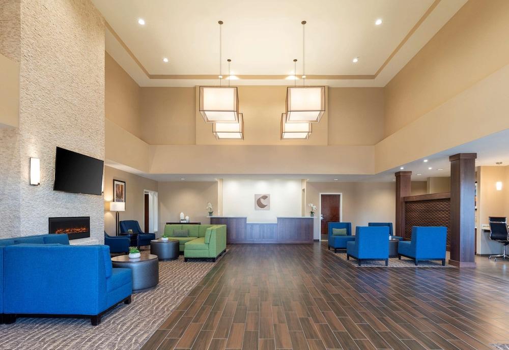 Comfort Suites Summerville photo 25