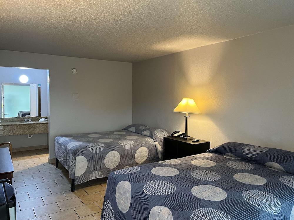 Motel 6 Mesquite, TX – Town East photo 25
