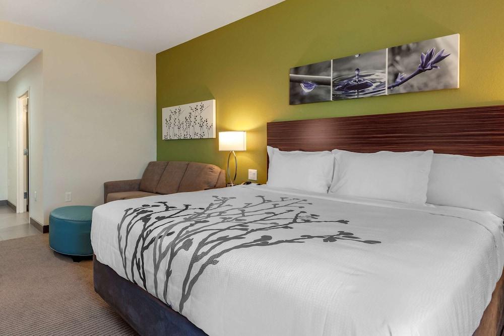 Sleep Inn & Suites Waller photo 13