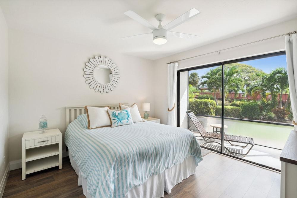 Park Shore Resort photo 34